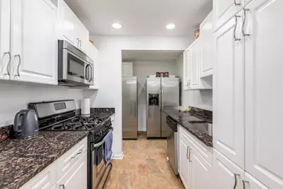 3 Oak Creek Drive #1406, Buffalo Grove, IL 60089 - Photo 11