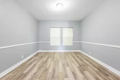 1310 E 72nd Street, Chicago, IL 60619 - Photo 9