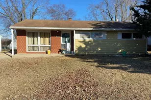 311 Stewart Dr, Freeport, IL 61032 - Photo 1