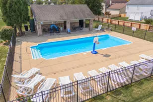 450 Beechwood Ct, Normal, IL 61761 - Photo 49