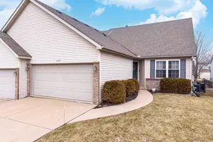 450 Beechwood Ct, Normal, IL 61761 - Photo 33