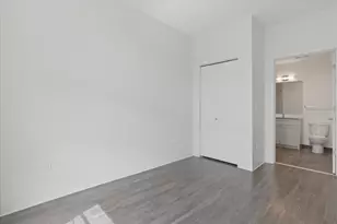 830 N Milwaukee Ave, Chicago, IL 60642 - Photo 11