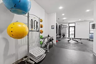 830 N Milwaukee Ave, Chicago, IL 60642 - Photo 13