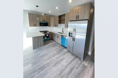 5420 W Belmont Street #2W, Chicago, IL 60641 - Photo 3