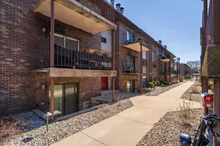 1916 Tracy Dr, Bloomington, IL 61704 - Photo 3