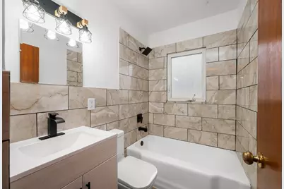 612 Waverly Road, Davenport, IA 52804 - Photo 13