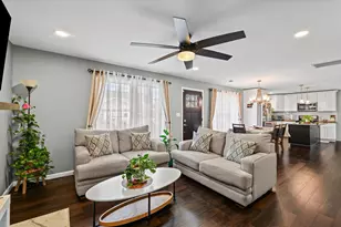 320 S Guthrie St, Gibson City, IL 60936 - Photo 7