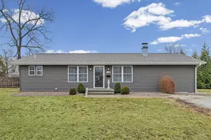 320 S Guthrie St, Gibson City, IL 60936 - Photo 3