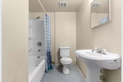 413 Adams Street, Rockford, IL 61107 - Photo 13