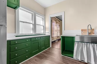 413 Adams Street, Rockford, IL 61107 - Photo 7