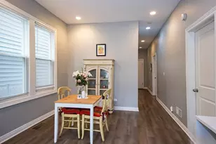 1938 N Rockwell St, Chicago, IL 60647 - Photo 5