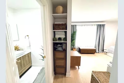 952 E Old Willow Road #102, Prospect Heights, IL 60070 - Photo 11