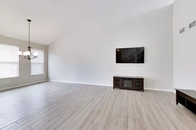 605 Farmington Court, Lake Villa, IL 60046 - Photo 7