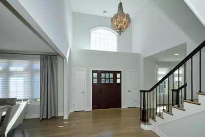 17W060 Burr Oak Lane, Willowbrook, IL 60527 - Photo 3