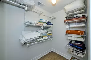 17W060 Burr Oak Ln, Willowbrook, IL 60527 - Photo 31