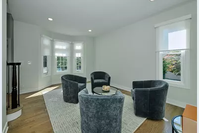 17W060 Burr Oak Lane, Willowbrook, IL 60527 - Photo 7