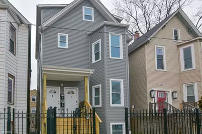 1922 N Rockwell Street #2, Chicago, IL 60647 - Photo 1