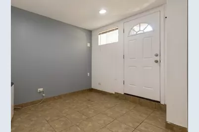 843 N Francisco Avenue, Chicago, IL 60622 - Photo 15