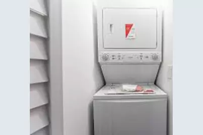 843 N Francisco Avenue, Chicago, IL 60622 - Photo 9