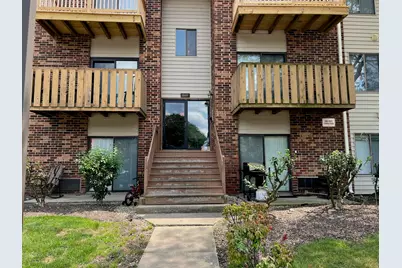 746 Prescott Drive #306, Roselle, IL 60172 - Photo 1