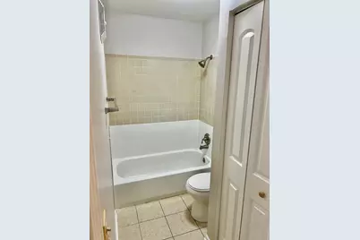 746 Prescott Drive #306, Roselle, IL 60172 - Photo 7