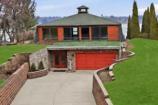 25402 W Dering Ln, Lake Villa, IL 60046 - Photo 1