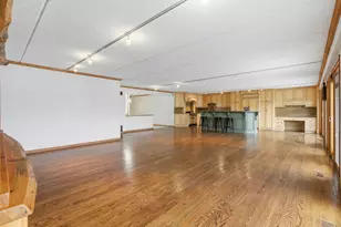 25402 W Dering Ln, Lake Villa, IL 60046 - Photo 7