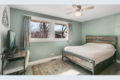 9512 Jefferson Avenue, Brookfield, IL 60513 - Photo 7