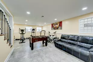 4744 S Evans Ave, Chicago, IL 60615 - Photo 17