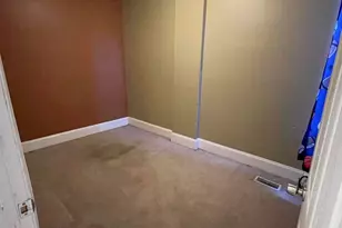 6835 S Calumet Ave, Chicago, IL 60637 - Photo 19