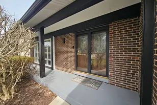 78 Downing Rd, Buffalo Grove, IL 60089 - Photo 3