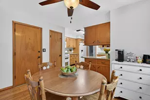 28W075 Aurora Ave, Naperville, IL 60540 - Photo 21