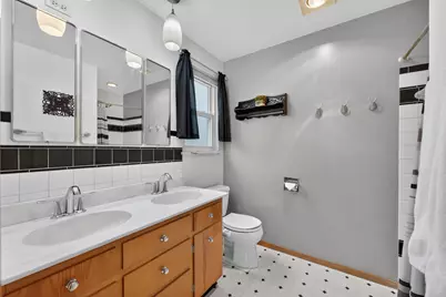 28W075 Aurora Avenue, Naperville, IL 60540 - Photo 27