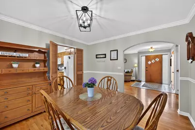 28W075 Aurora Avenue, Naperville, IL 60540 - Photo 11