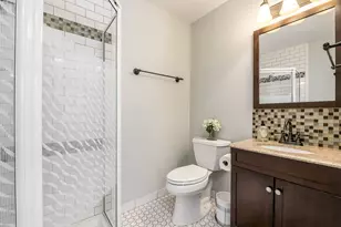 750 N Noble St, Chicago, IL 60642 - Photo 15