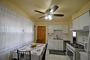 5238 N Moody Ave, Chicago, IL 60630 - Photo 7