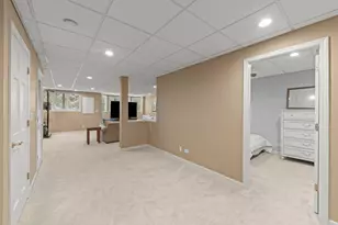 26W172 Klein Creek Dr, Winfield, IL 60190 - Photo 19