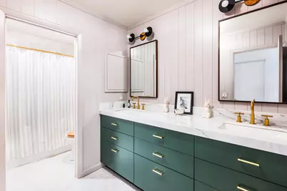 1225 W Deerpath Road, Lake Forest, IL 60045 - Photo 25