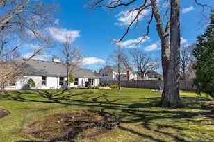 1225 W Deerpath Rd, Lake Forest, IL 60045 - Photo 31