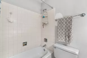 30 E Huron St, Chicago, IL 60611 - Photo 9
