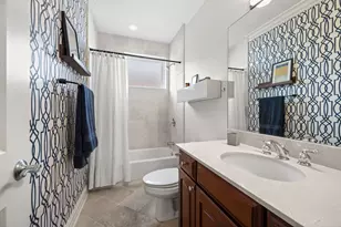 840 W Roscoe St, Chicago, IL 60657 - Photo 21