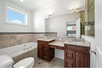 840 W Roscoe Street #4W, Chicago, IL 60657 - Photo 13