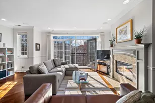 840 W Roscoe St, Chicago, IL 60657 - Photo 5