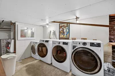 1324 W Huron Street #4R, Chicago, IL 60642 - Photo 17