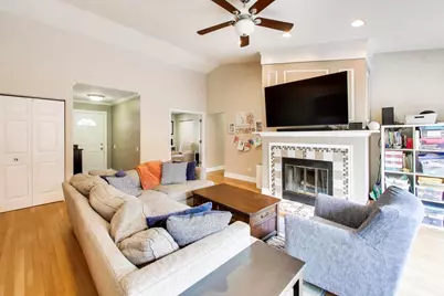 1620 Glacier Parkway, Algonquin, IL 60102 - Photo 5