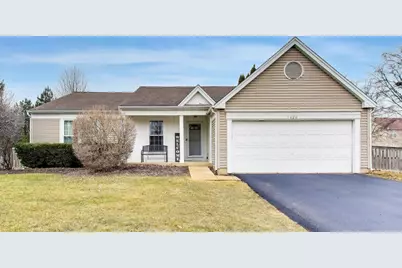 1620 Glacier Parkway, Algonquin, IL 60102 - Photo 1