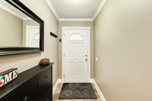 1620 Glacier Pkwy, Algonquin, IL 60102 - Photo 3