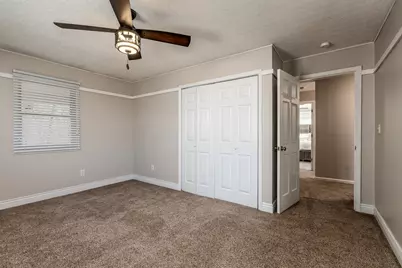 16578 N Oak Hill Lane, Mt Vernon, IL 62864 - Photo 31