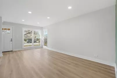 6051 S Normandy Avenue, Chicago, IL 60638 - Photo 5