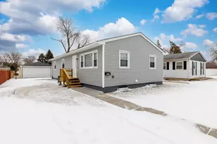 1616 Wilcox St, Crest Hill, IL 60435 - Photo 1